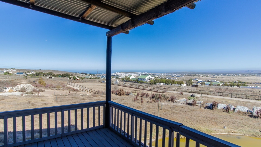 5 Bedroom Property for Sale in Long Acres Country Estate Western Cape